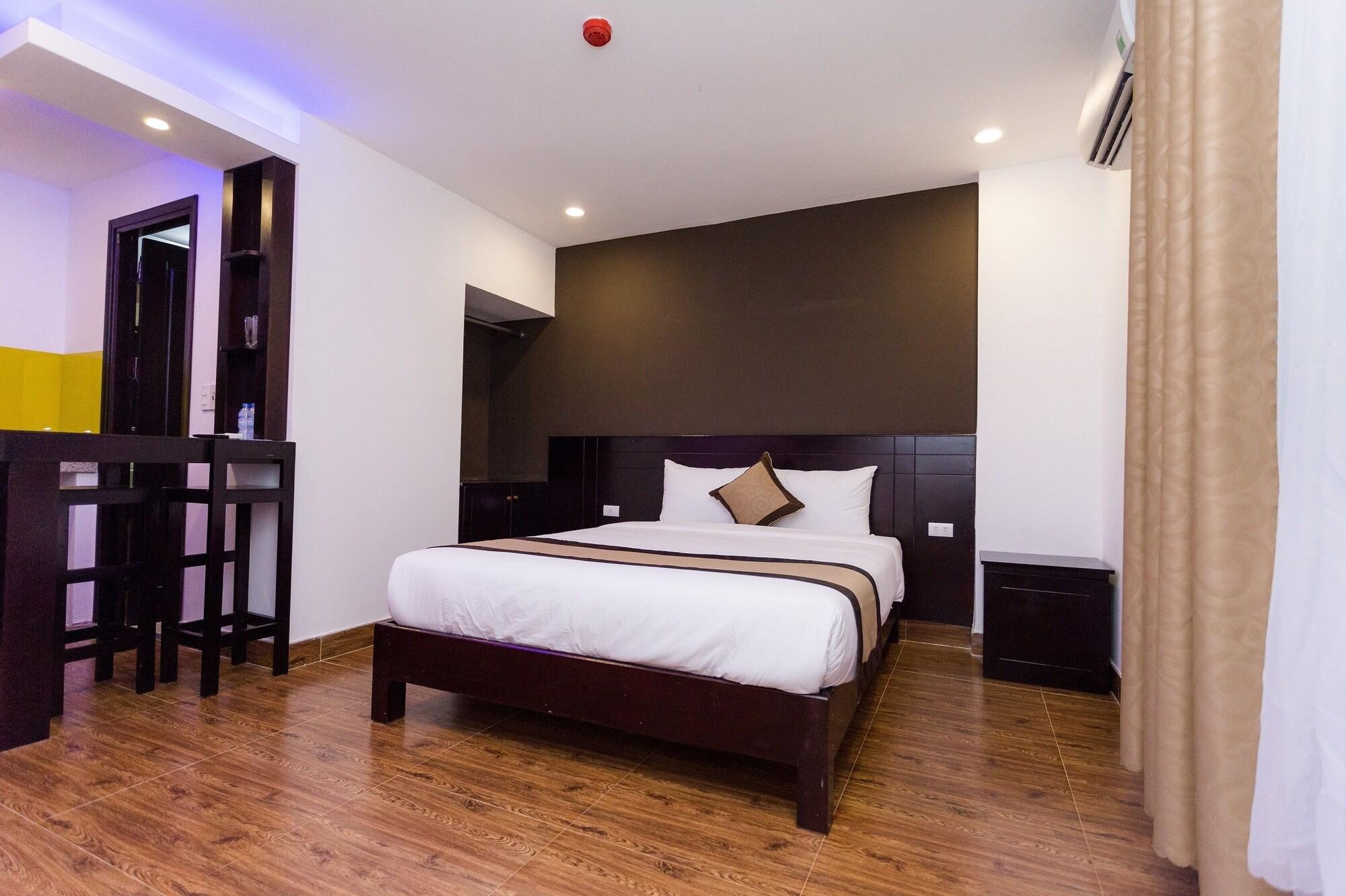 Manchester Hotel Da Nang Exterior photo