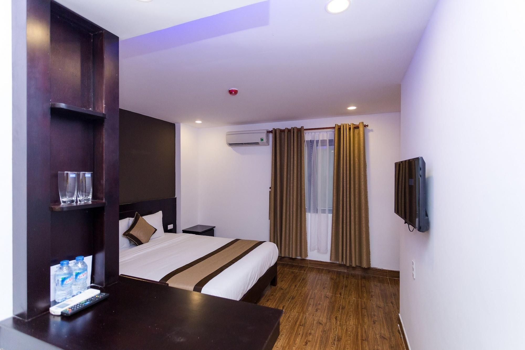 Manchester Hotel Da Nang Exterior photo