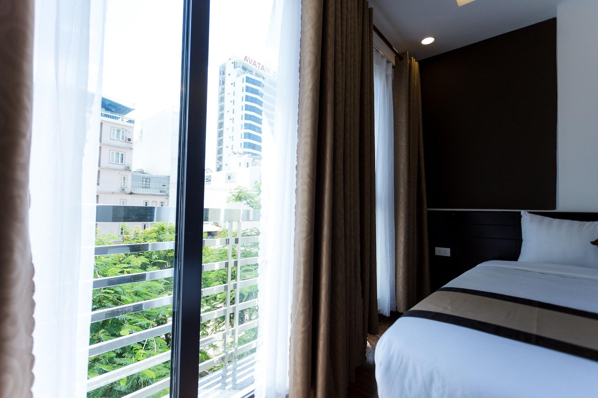 Manchester Hotel Da Nang Exterior photo