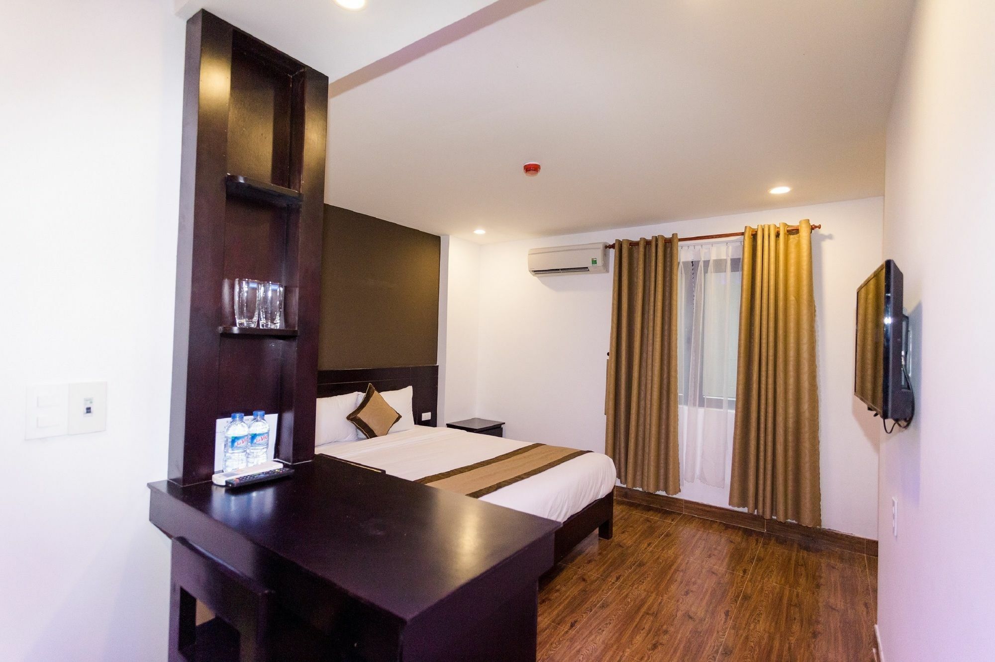 Manchester Hotel Da Nang Exterior photo