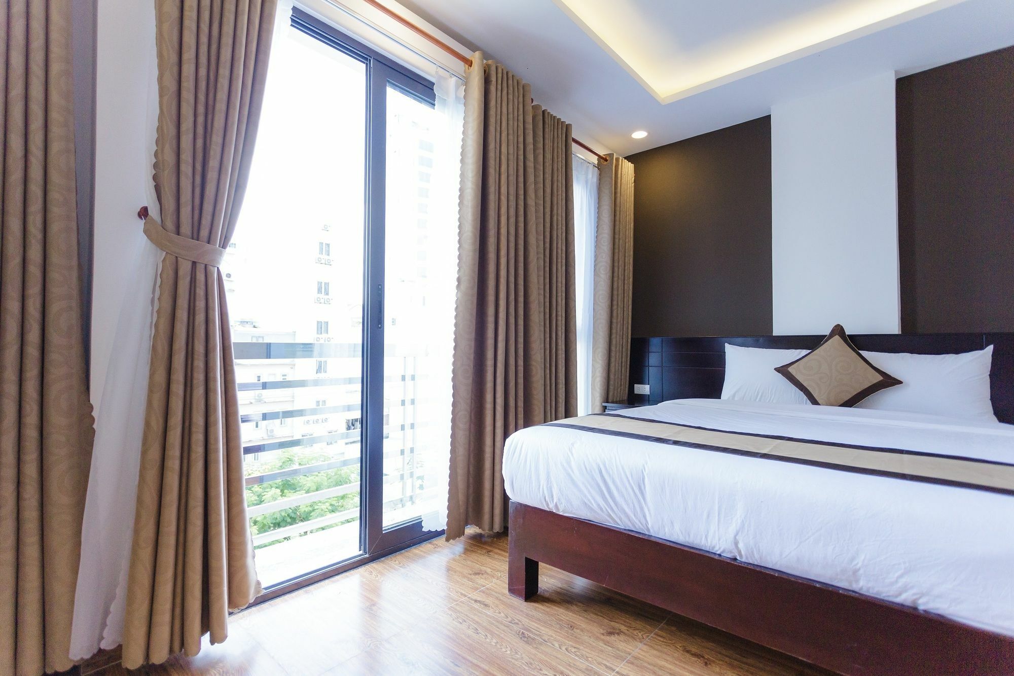 Manchester Hotel Da Nang Exterior photo